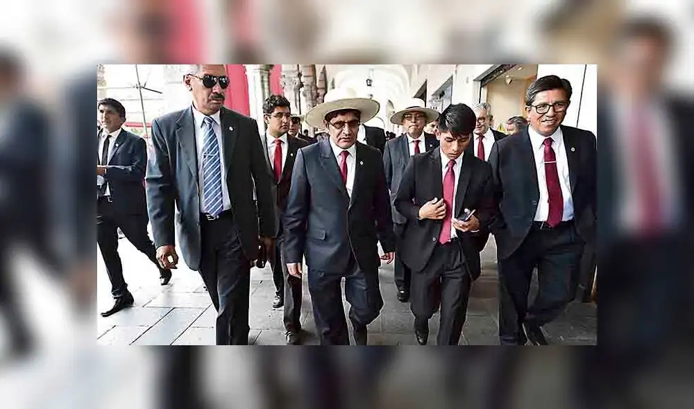 Arequipa: Unsa separa a docentes por chantaje a estudiantes 