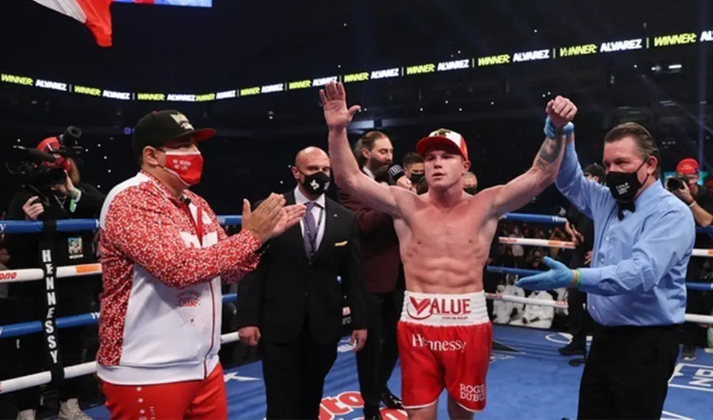 Canelo Álvarez venció a Callum Smith luego de 12 rounds. Foto: EFE Canelo Álvarez venció a Callum Smith luego de 12 rounds. Foto: EFE