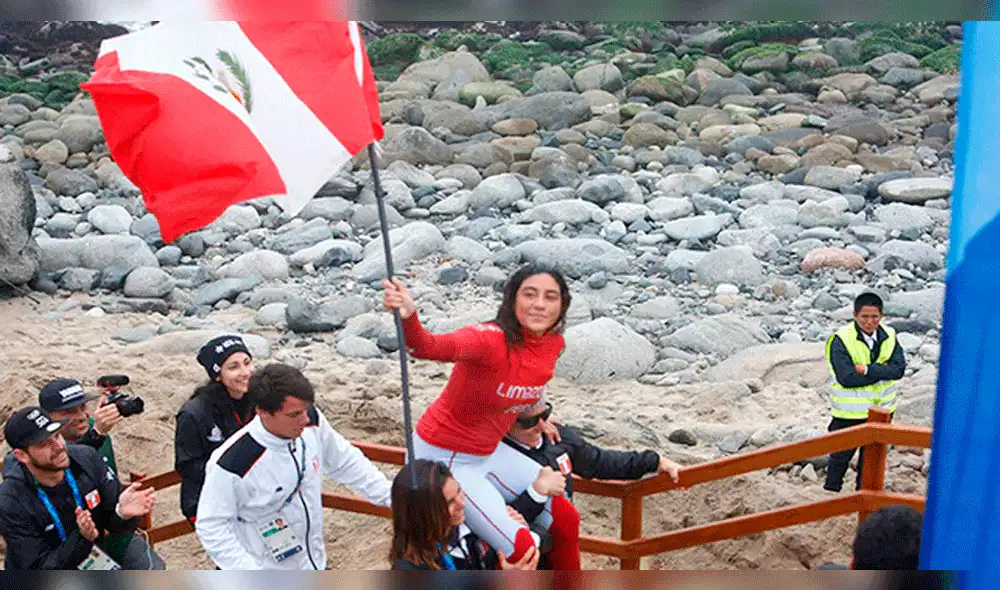 Lima 2019: Daniella Rosas medalla de oro en surf.