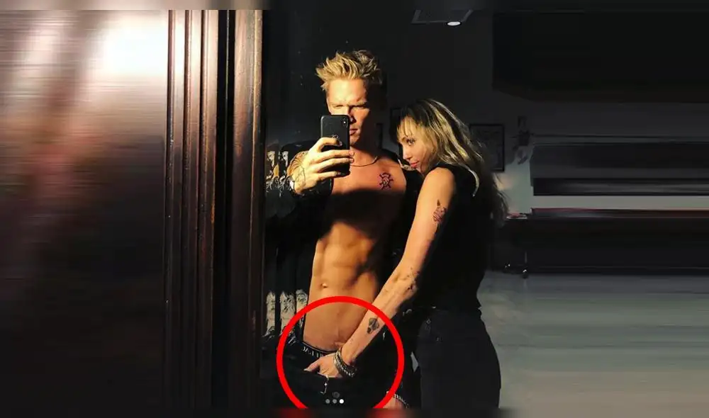 Escándalo por fotos de Miley Cyrus acariciando parte íntima de Cody Simpson