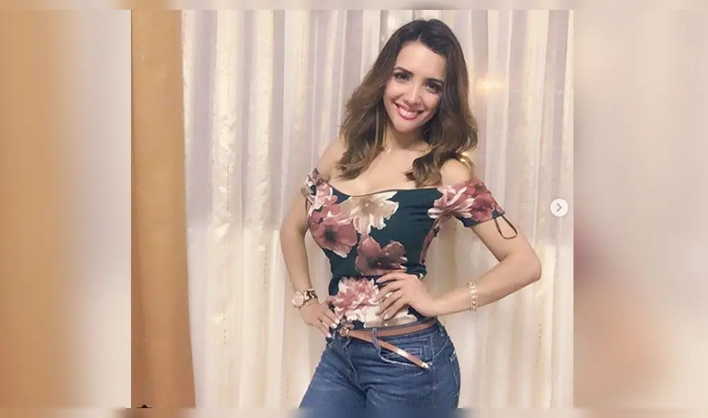 Rosángela Espinoza paraliza las redes sociales al subir sexy foto al lado de su enamorado
