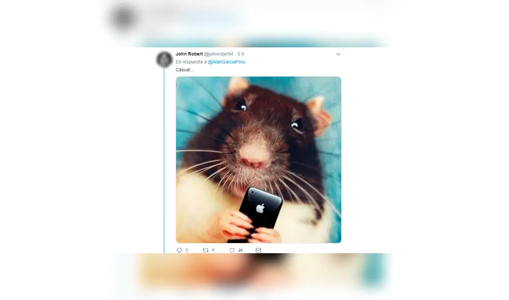 Vía Twitter: Alan García es víctima de memes por su 'selfie' frente al Estadio Nacional [FOTOS]