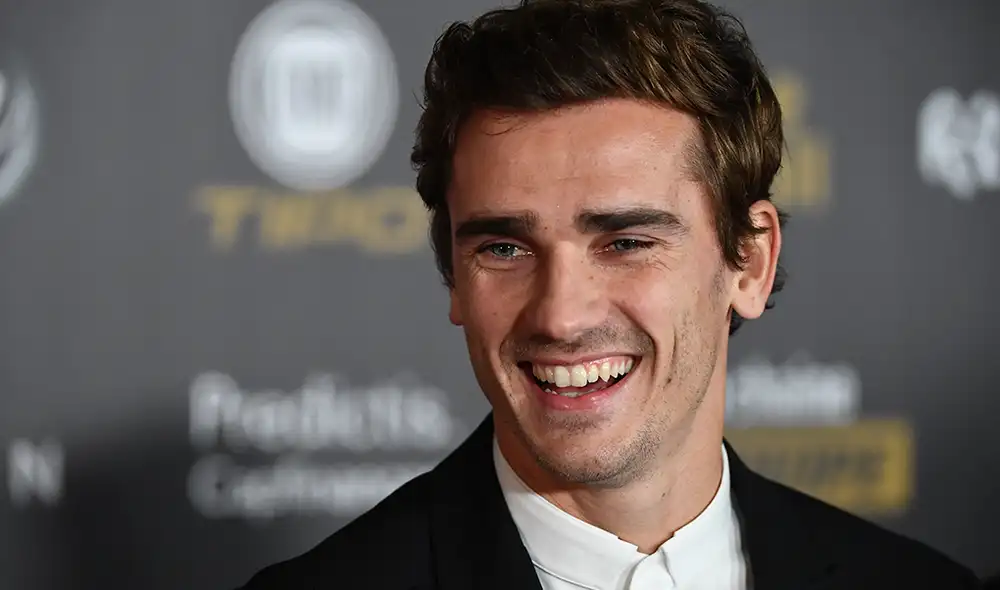 Antoine Griezmann pronunció sus primeras palabras como jugador del Barcelona. Antoine Griezmann pronunció sus primeras palabras como jugador del Barcelona.
