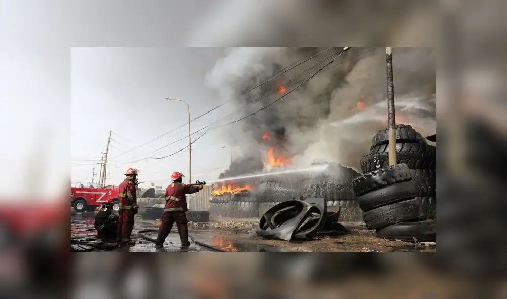 Incendio en Comas: ¿cuándo se reinician las clases en los colegios afectados?