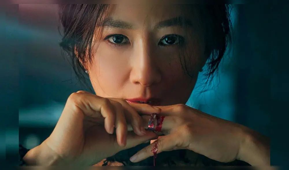 The World of the Married es un remake de la serie inglesa  Doctor Foster, del 2015.