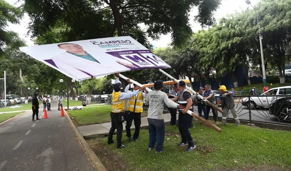 JNE retiró propaganda electoral de candidatos en zonas prohibidas