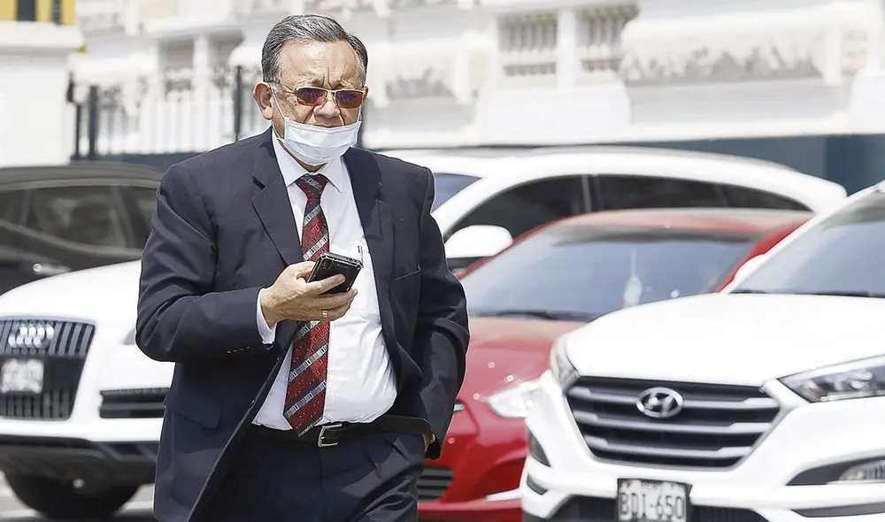 Protegido. Alarcón tiene 145 días de blindaje y ahora se beneficia con retrasos en Subcomisión dirigida por Acción Popular. Foto: Félix Contreras / La República Protegido. Alarcón tiene 145 días de blindaje y ahora se beneficia con retrasos en Subcomisión dirigida por Acción Popular. Foto: Félix Contreras / La República