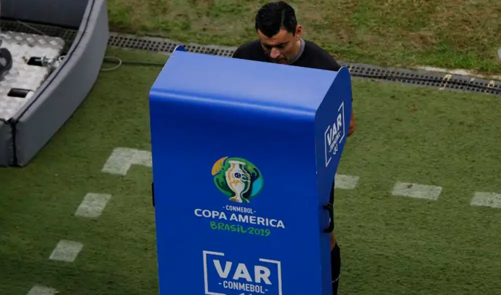 Conmebol aseguró que cubrirá todos los gastos que implique la instalación del VAR en cada partido de las Eliminatorias. Foto: Conmebol. Conmebol aseguró que cubrirá todos los gastos que implique la instalación del VAR en cada partido de las Eliminatorias. Foto: Conmebol.