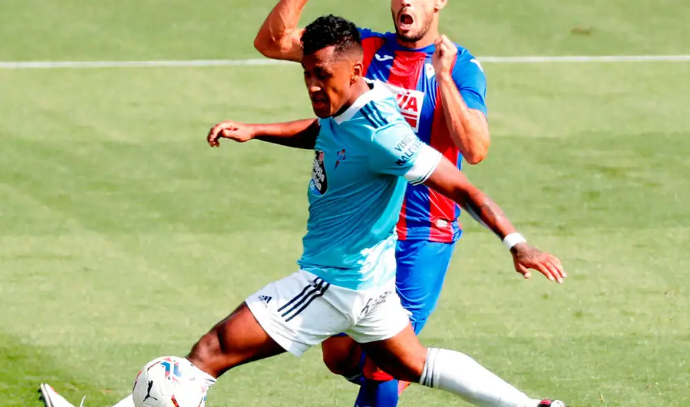 Renato Tapia no completó el último encuentro por un golpe en la rodilla. Foto: EFE Renato Tapia no completó el último encuentro por un golpe en la rodilla. Foto: EFE