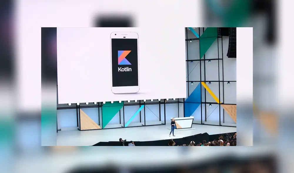 Kotlin fue oficializado como el lenguaje de programación para Android por Google en 2017.