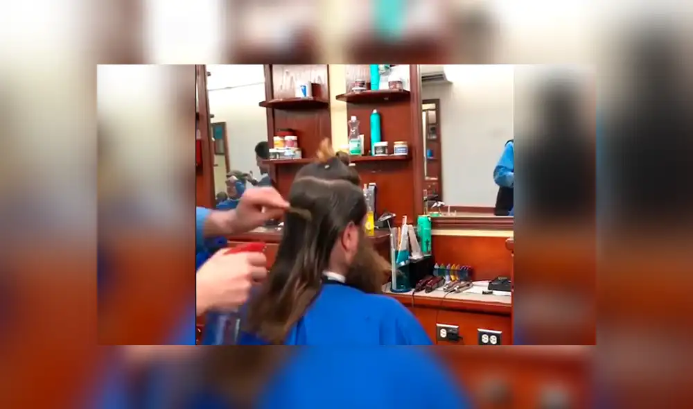 Facebook viral: ‘barber shop’ hace drástico cambio de look a hombre que no se cortaba el pelo en años [VIDEO]