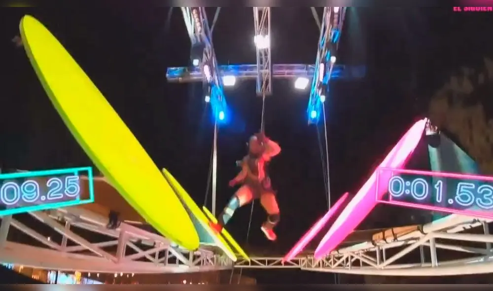 La combatiente no pudo concretar el arriesgado reto a diferencia de Ducelia Echevarría, su contrincante. La combatiente no pudo concretar el arriesgado reto a diferencia de Ducelia Echevarría, su contrincante.