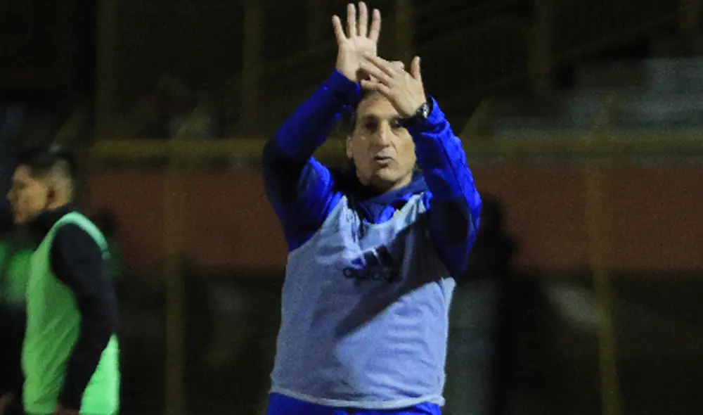 Mario Salas se refirió a los jugadores que ficharía para Alianza Lima. | Foto: GLR