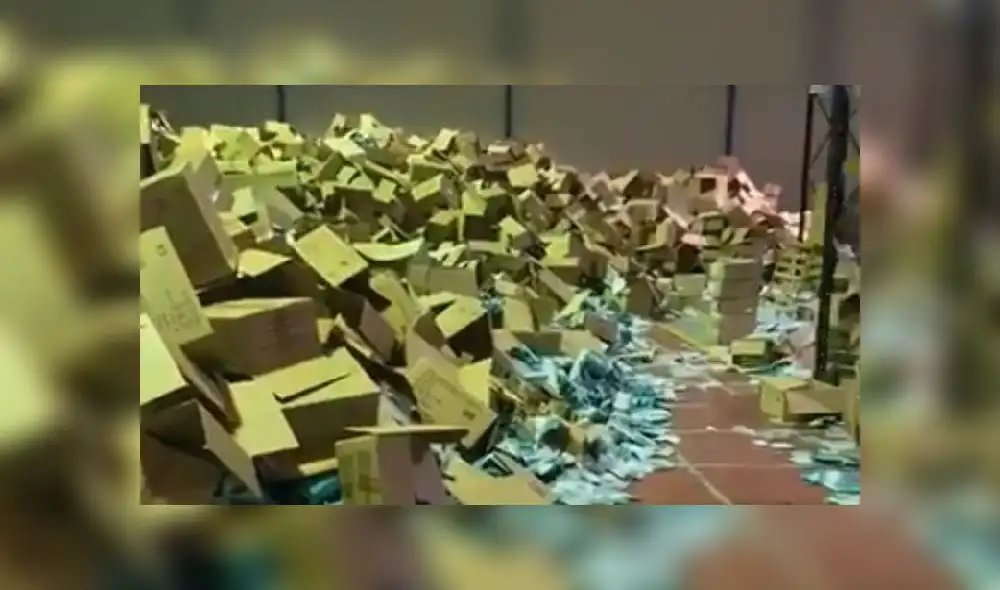 Autoridades de Galicia publicaron, a través de las redes sociales, cómo había quedado el depósito en donde se encontraba los materiales médicos. Foto: Twitter Autoridades de Galicia publicaron, a través de las redes sociales, cómo había quedado el depósito en donde se encontraba los materiales médicos. Foto: Twitter