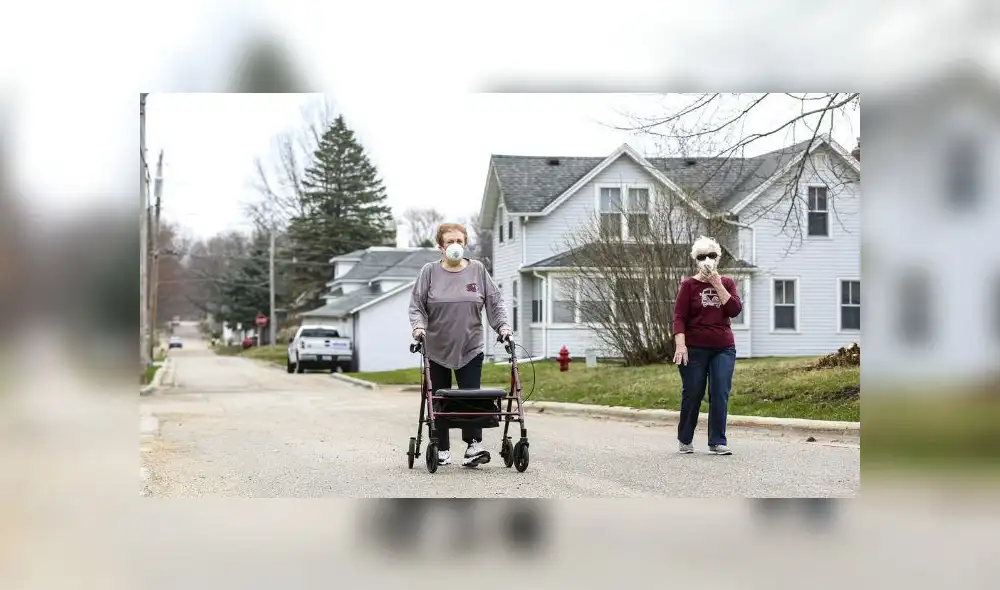 Cada donación consta de tres tarjetas intercambiables por comida. Fuente: The Gazette / AP / foto referencial. Cada donación consta de tres tarjetas intercambiables por comida. Fuente: The Gazette / AP / foto referencial.