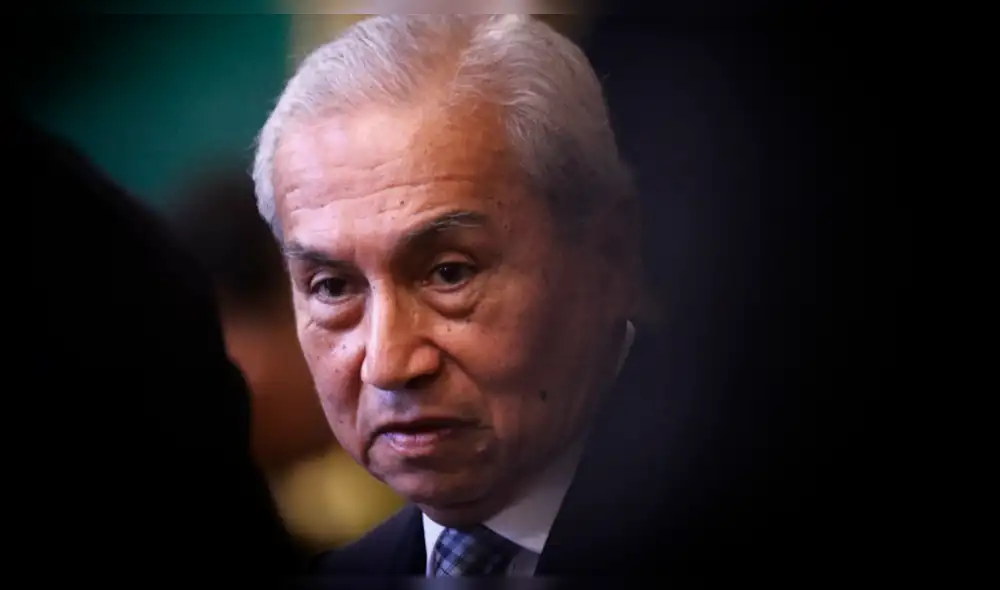 Denuncian penalmente a funcionario por alteración de notas de Pedro Chávarry Denuncian penalmente a funcionario por alteración de notas de Pedro Chávarry
