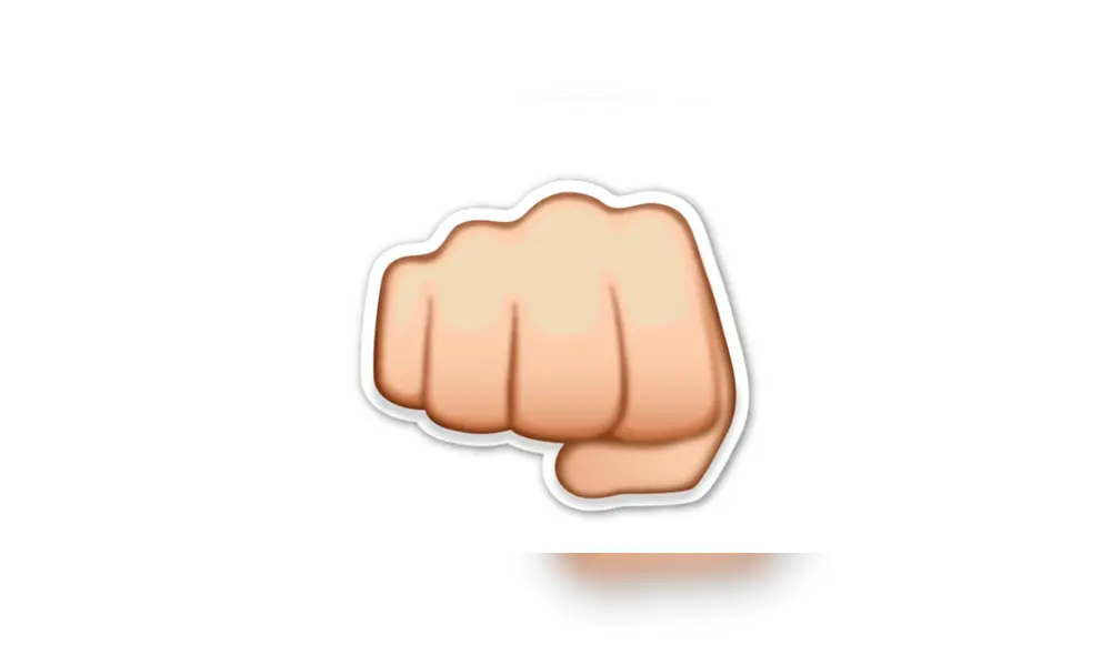 1. Puño hacia adelante. Foto: Captura.