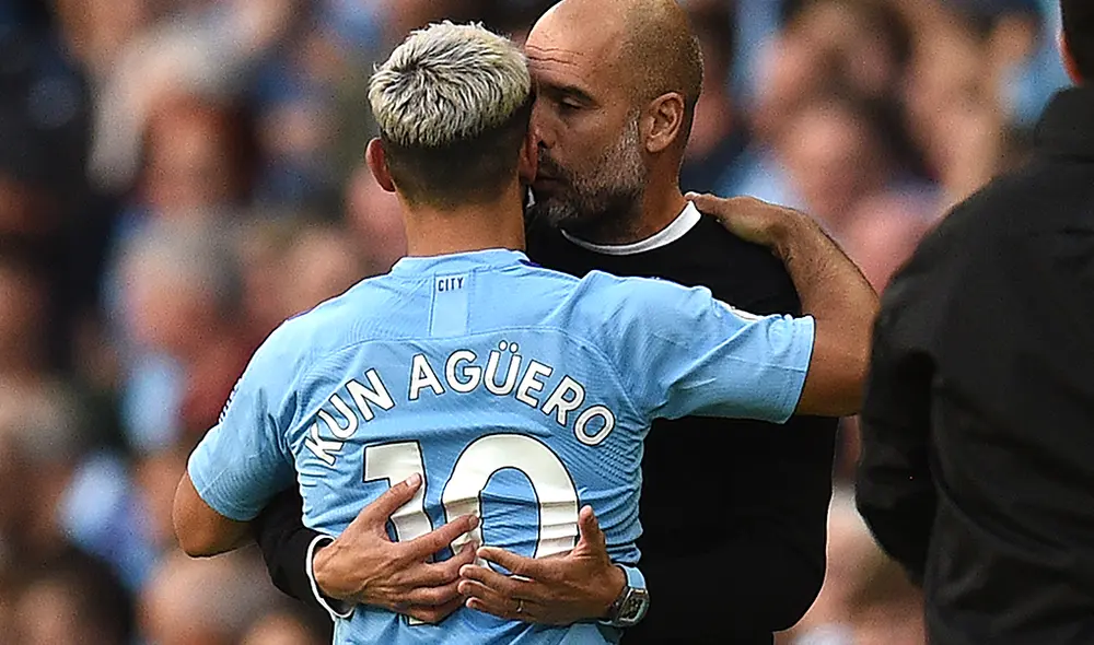 Sergio Agüero y 'Pep' Guardiola tuvieron acalorada discusión en medio del partido entre Manchester City y Tottenham por la fecha 2 de la Premier League. Sergio Agüero y 'Pep' Guardiola tuvieron acalorada discusión en medio del partido entre Manchester City y Tottenham por la fecha 2 de la Premier League.