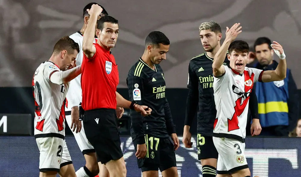 Real Madrid no pudo con Rayo Vallecano y perdió 2-3 por la liga española Real Madrid no pudo con Rayo Vallecano y perdió 2-3 por la liga española