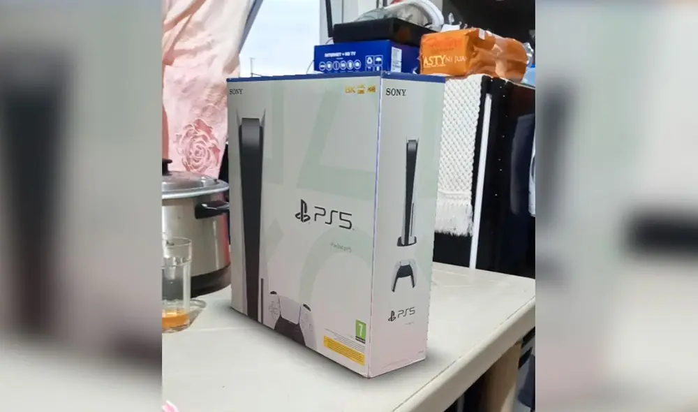 En redes sociales, cientos de usuarios están compartiendo fotos con la caja de la PS5 en sus casas y engañando a muchos presumiendo como si ya tuvieran la consola. ¿Te animas a intentarlo? Foto: Twitter