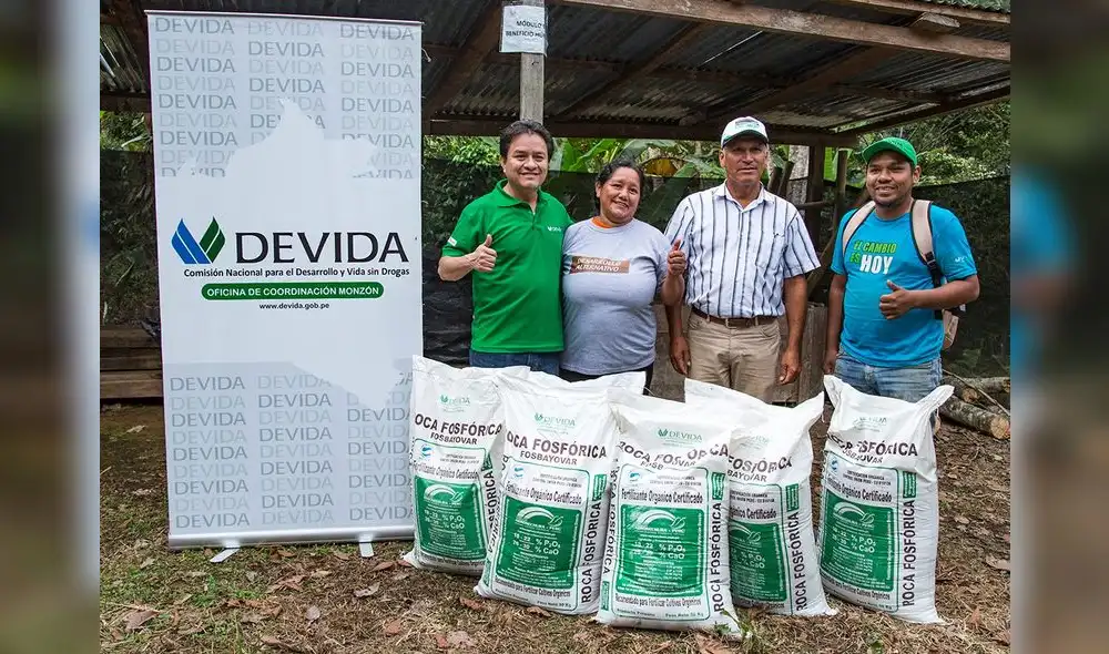 Huánuco: Devida entrega insumos a productores de café y cacao en El Monzón