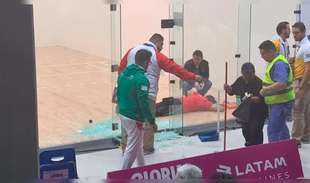 Juegos Panamericanos: el mexicano Álvaro Beltrán impactó con los cristal en la final de ráquetbol. Foto: Captura de video. Juegos Panamericanos: el mexicano Álvaro Beltrán impactó con los cristal en la final de ráquetbol. Foto: Captura de video.