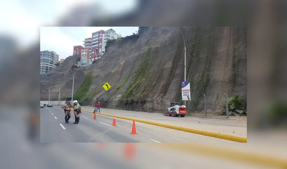 Derrumbe en Costa Verde. Derrumbe en Costa Verde.