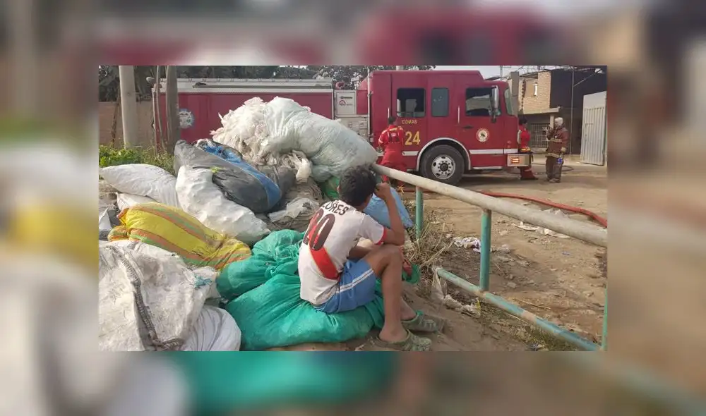 Incendio se produjo muy cerca al peaje de Puente Piedra, a la altura del kilómetro 25 de la Panamerica Norte. (Fotos: Jéssica Merino / La República)