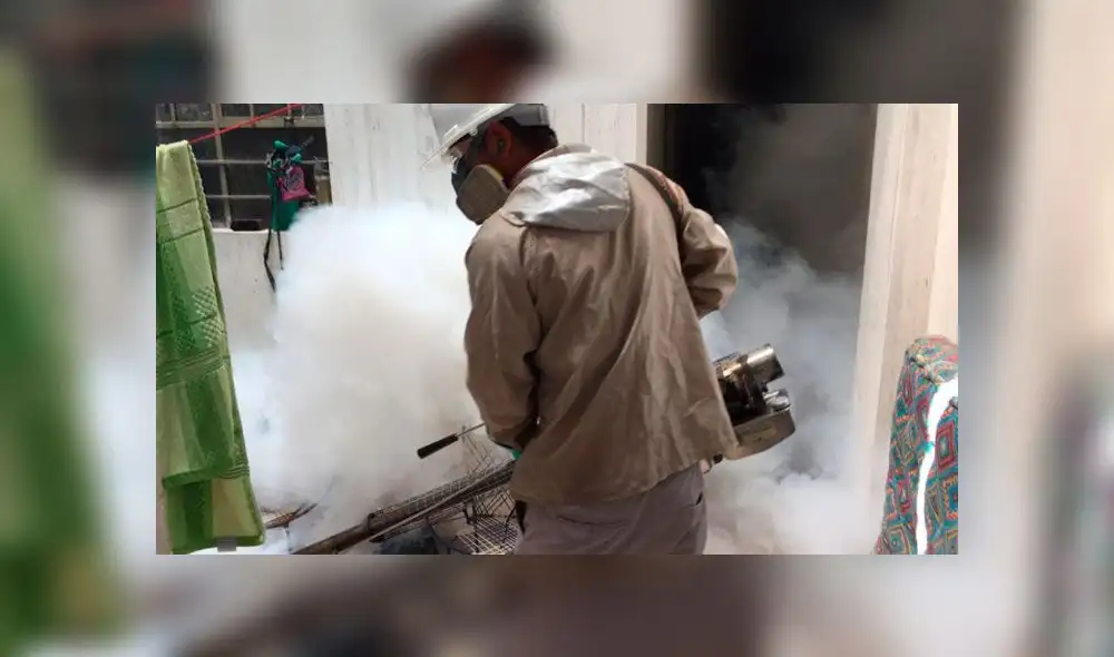 Fumigaron 242 viviendas en Chiclayo para frenar propagación del dengue. Créditos: La República. Fumigaron 242 viviendas en Chiclayo para frenar propagación del dengue. Créditos: La República.