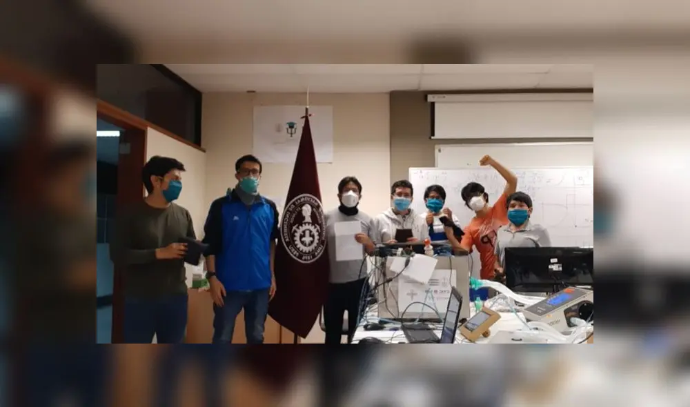 Investigadores de la UNI en la fabricación del ventilador mecánico. Créditos: Cortesía de Michael Vera Pérez. Investigadores de la UNI en la fabricación del ventilador mecánico. Créditos: Cortesía de Michael Vera Pérez.