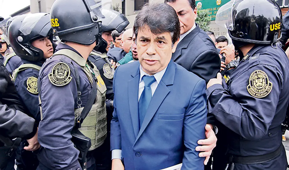 Advertencia. Denuncia de Tomás Gálvez contra el fiscal Pablo Sánchez hizo ver el peligro. (Foto: John Reyes) Advertencia. Denuncia de Tomás Gálvez contra el fiscal Pablo Sánchez hizo ver el peligro. (Foto: John Reyes)