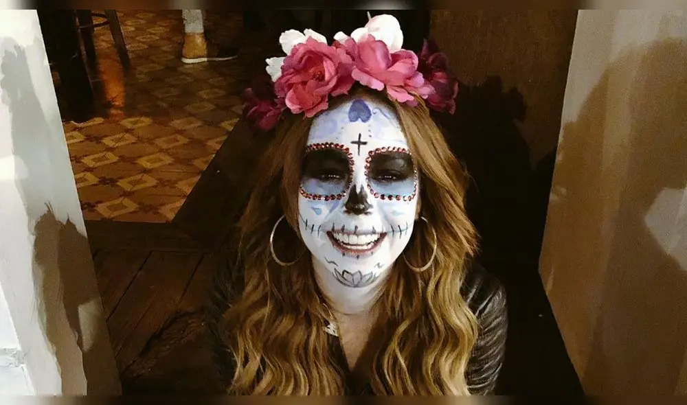 Famosas mexicanas se convierten en catrinas con excéntrico maquillaje [FOTOS]