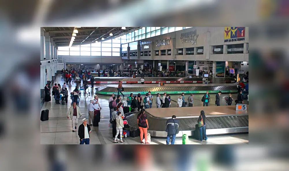 Gobierno de Maduro recomienda a venezolanos no viajar a EE.UU. por tiroteos