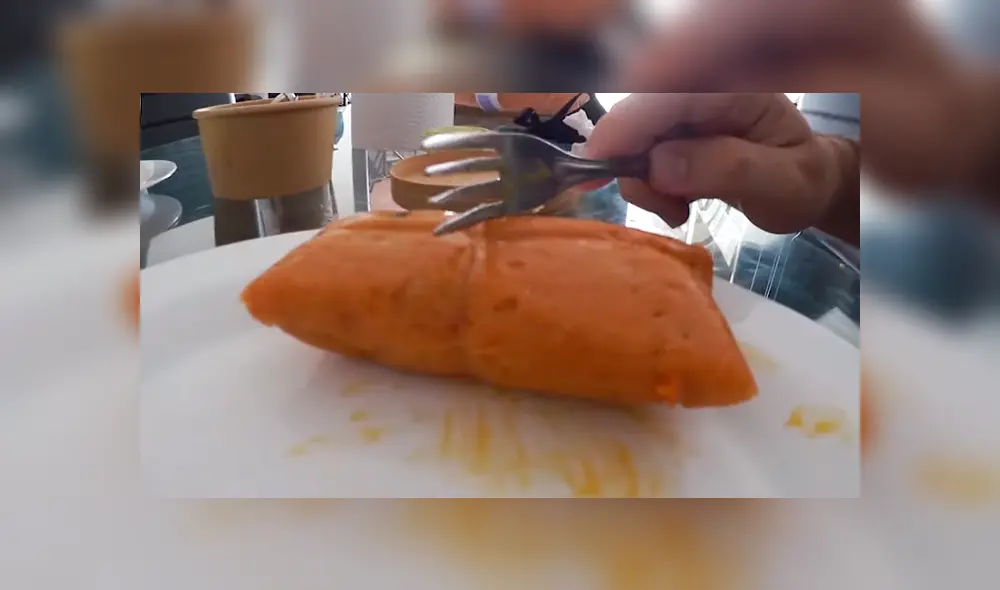 Desliza las imágenes para ver cómo luce este tamal criollo que es vendido por 14 soles en un restaurante peruano. Foto: Captura/Cholo Mena