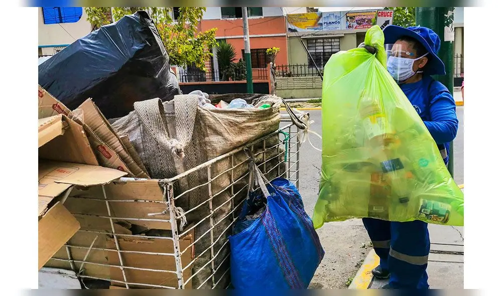 Recicladores iniciaron labor en urbanizaciones del Cercado de Arequipa. Foto: Municipalidad Provincial de Arequipa Recicladores iniciaron labor en urbanizaciones del Cercado de Arequipa. Foto: Municipalidad Provincial de Arequipa