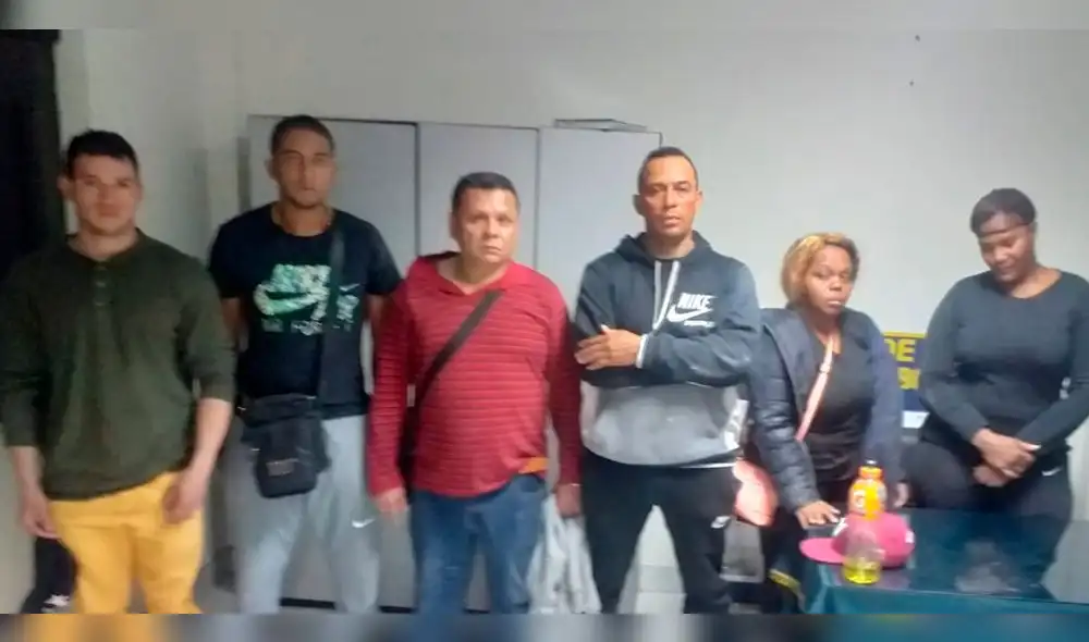 Nueve extranjeros intentaron ingresar ilegalmente al país por Tacna. Nueve extranjeros intentaron ingresar ilegalmente al país por Tacna.