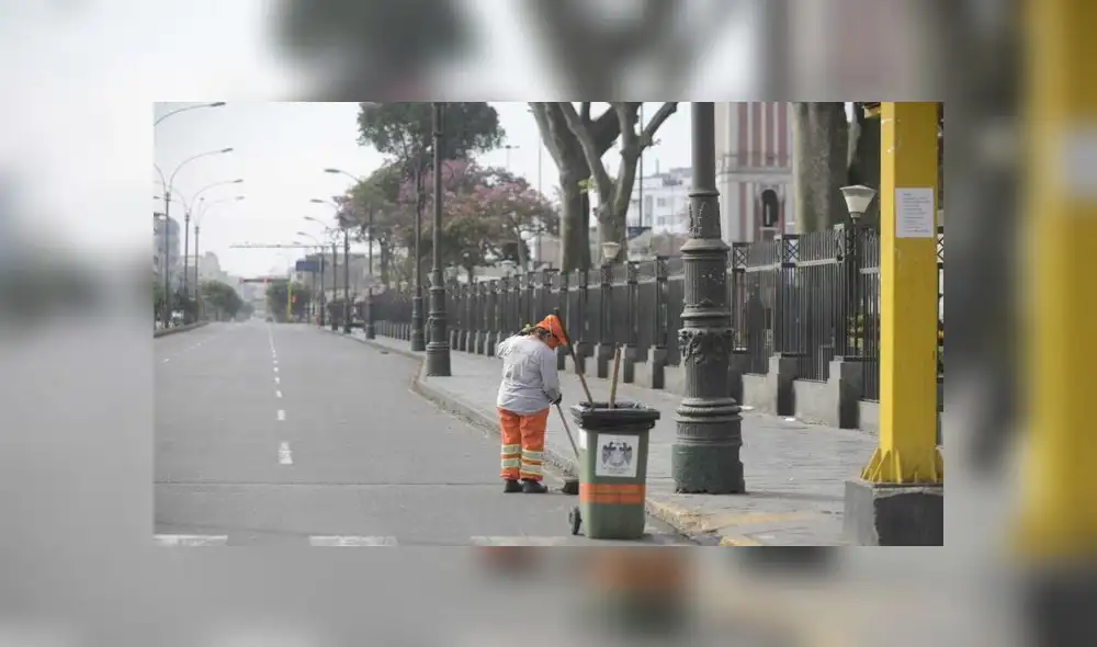 Lima se ve como ciudad fantasma debido a inmovilización total por el coronavirus Lima se ve como ciudad fantasma debido a inmovilización total por el coronavirus