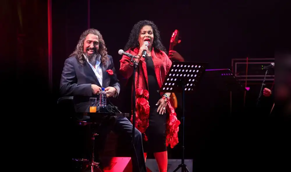 Diego ‘El Cigala’ cantó a dúo con Eva Ayllón
