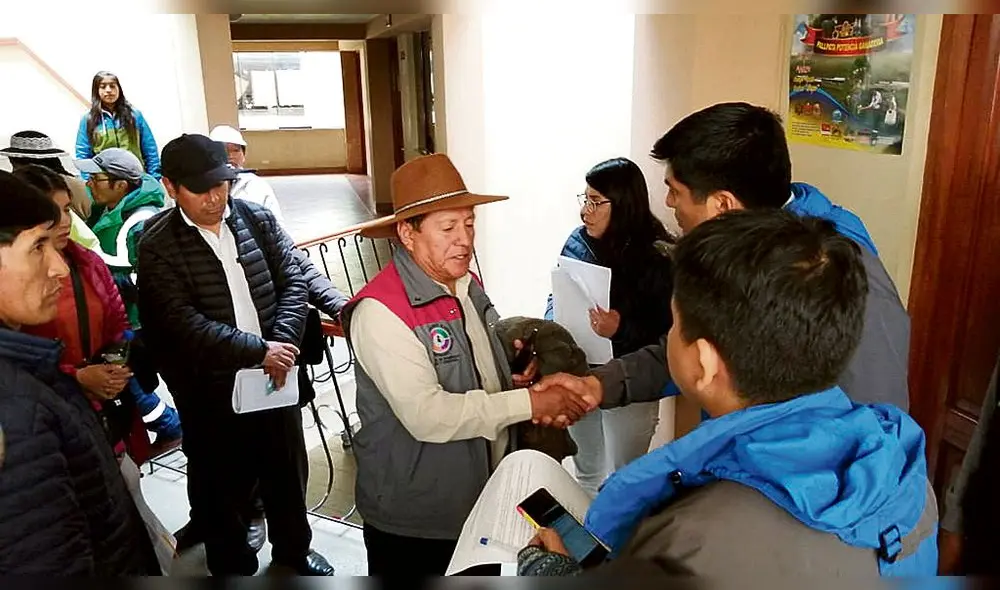 comuneros. Esperan que Senace responda a sus demandas. comuneros. Esperan que Senace responda a sus demandas.