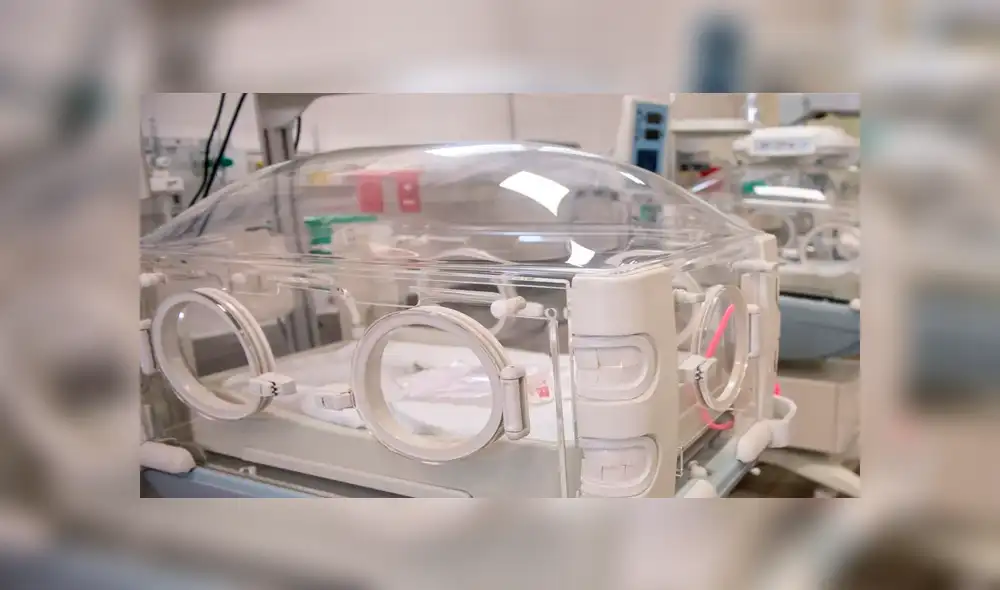 Bebé da negativo a las pruebas del COVID-19. Foto: El Clarín Bebé da negativo a las pruebas del COVID-19. Foto: El Clarín