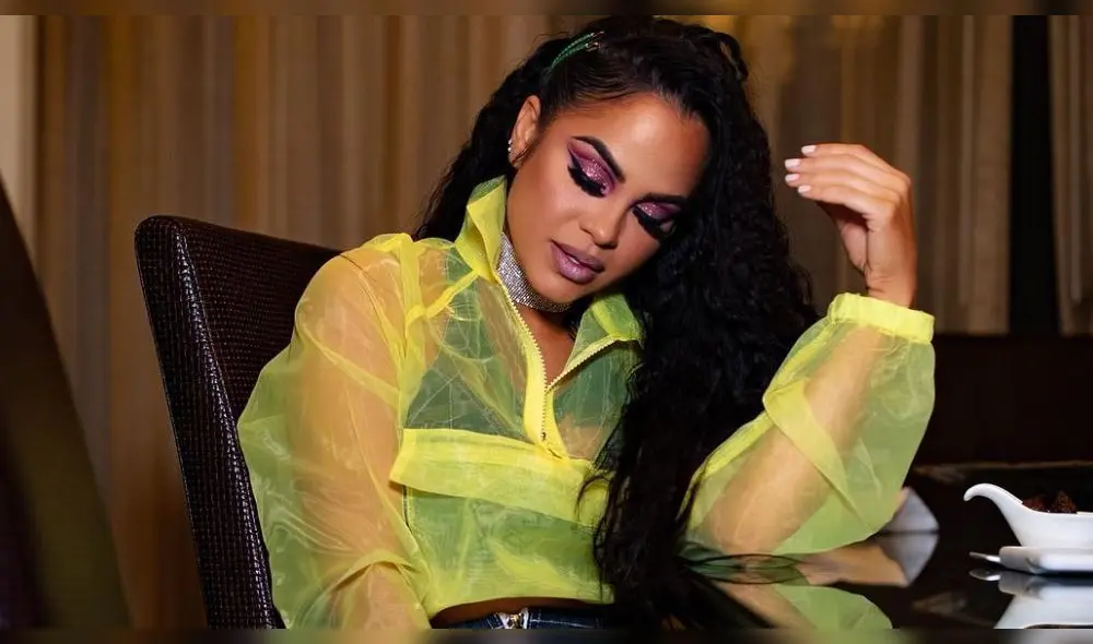 Natti Natasha se impone en los Latin Billboard 2019 con sexy look [VIDEO]