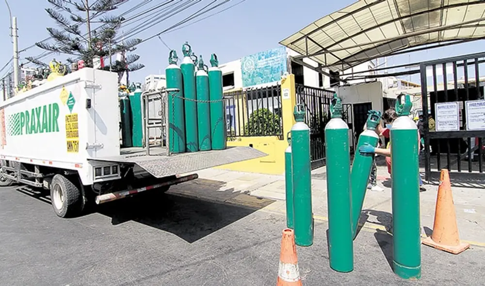 Concentración. Indecopi todavía no comunica al Organismo Supervisor de Contrataciones del Estado la confirmación de la sanción a empresas como Praxair Perú. Foto: La República