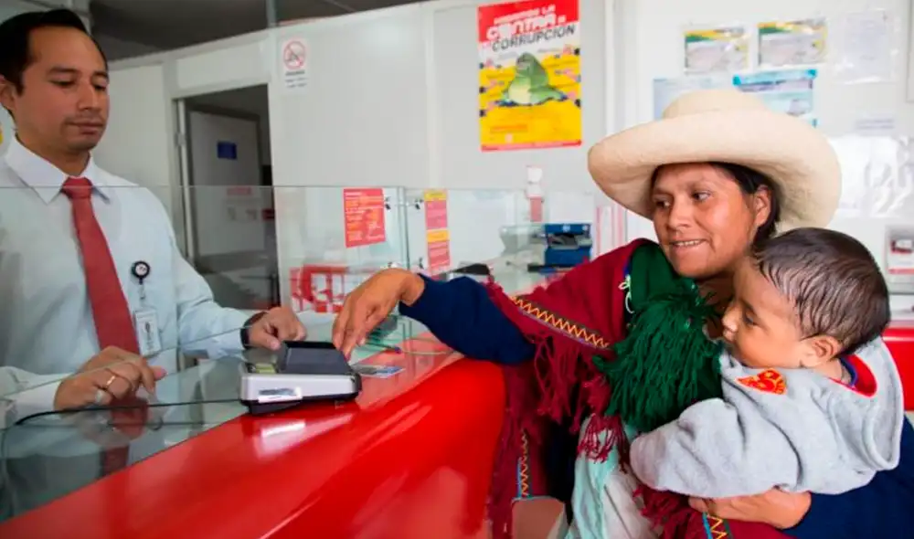 Vizcarra pide a familias no cobrar bono de 380 soles si no lo necesitan Vizcarra pide a familias no cobrar bono de 380 soles si no lo necesitan