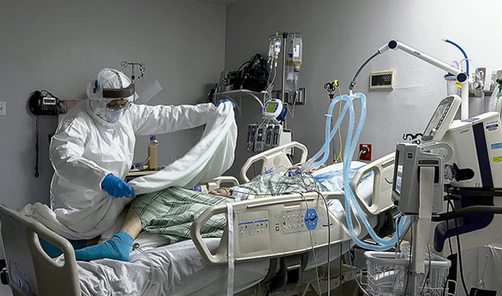 Advertencia. Los expertos apuntaron que esto se observa en espacios cerrados. Foto: AFP. Advertencia. Los expertos apuntaron que esto se observa en espacios cerrados. Foto: AFP.