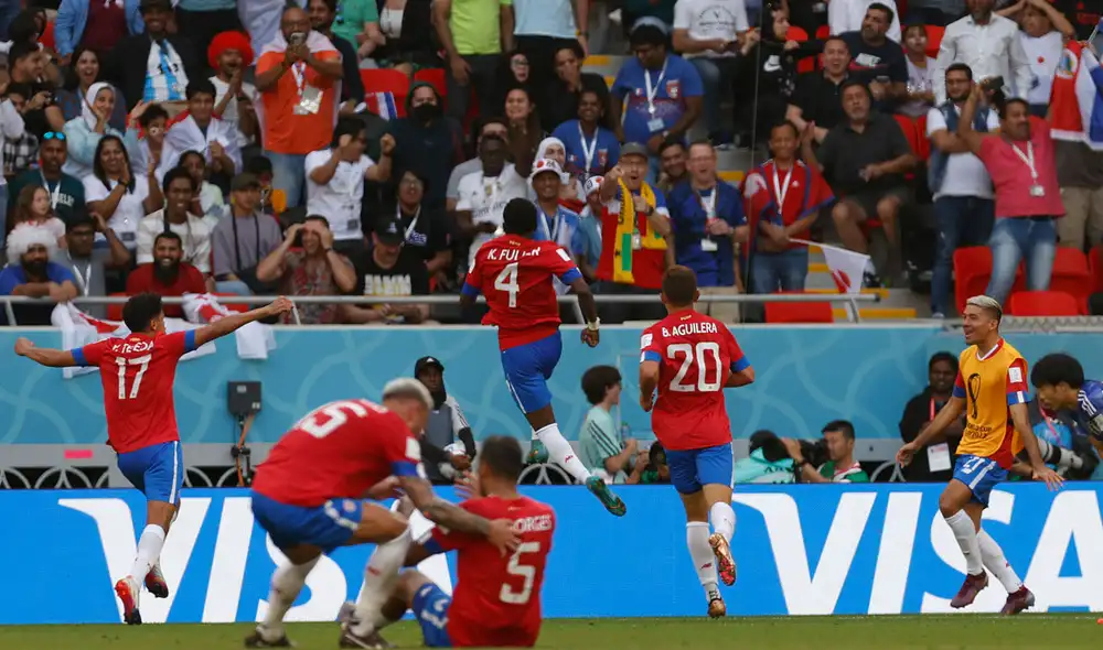 La Sele define su pase a octavos de final ante Alemania. Foto: EFE La Sele define su pase a octavos de final ante Alemania. Foto: EFE