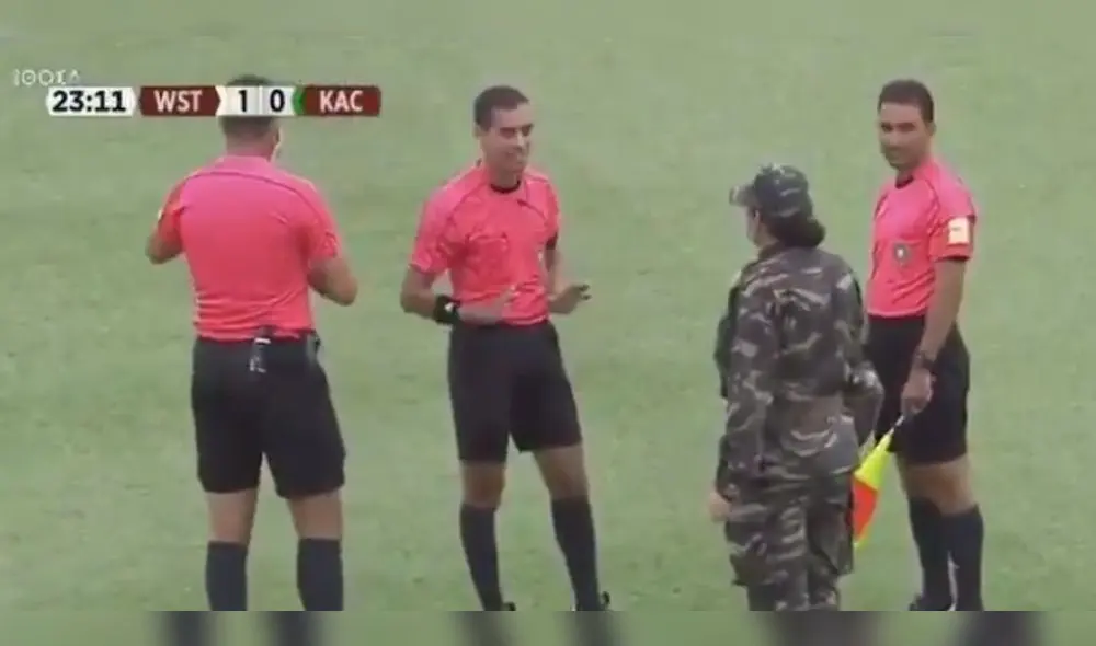 El ejército tuvo que intervenir el partido por la segunda división el fútbol marroquí. (Foto: Captura) El ejército tuvo que intervenir el partido por la segunda división el fútbol marroquí. (Foto: Captura)