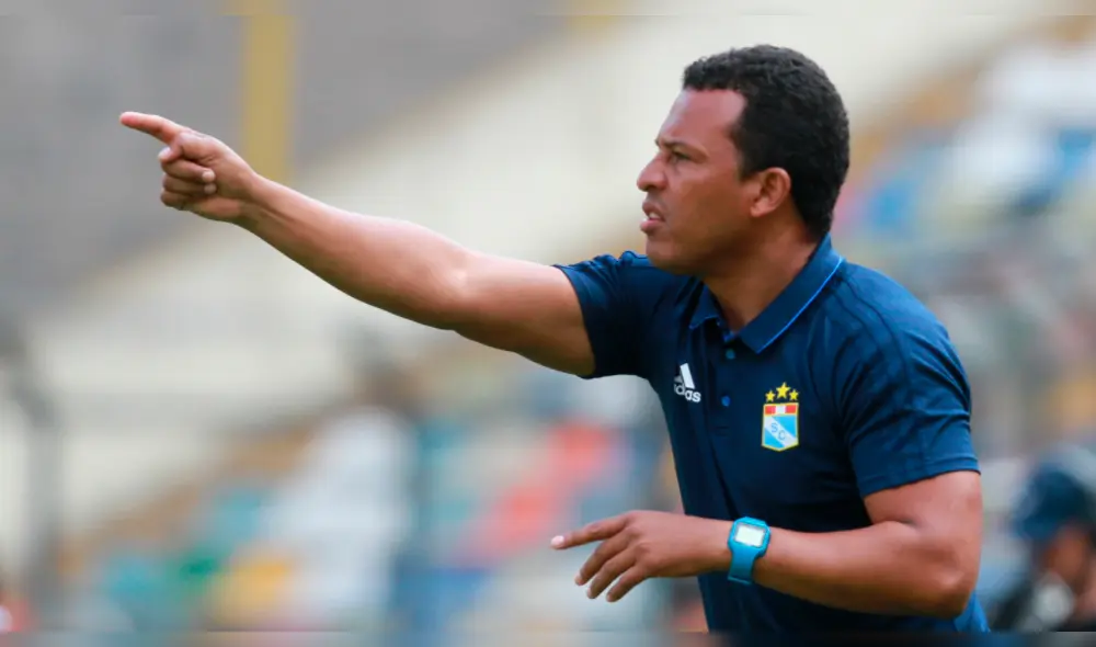 Sporting Cristal: Pablo Zegarra deja la dirección técnica del cuadro celeste