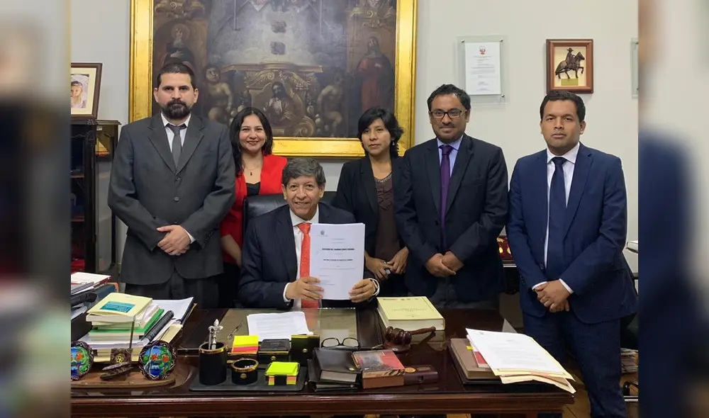 Magistrado Carlos Ramos recomendó en su ponencia declarar infundada la demanda de Pedro Olaechea contra el Ejecutivo. Foto: La República. Magistrado Carlos Ramos recomendó en su ponencia declarar infundada la demanda de Pedro Olaechea contra el Ejecutivo. Foto: La República.