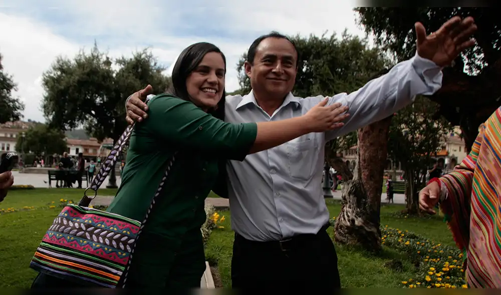 Líderes de izquierda se unen por una nueva Constitución