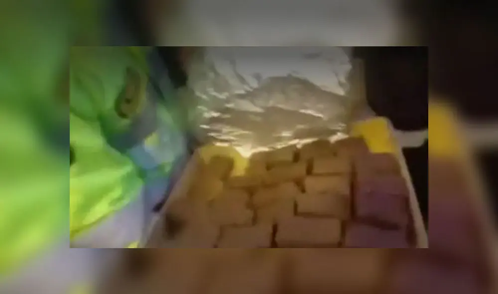 Jóvenes siempre entregaban el pedido en el parque de Naranjal. Créditos: Captura América.